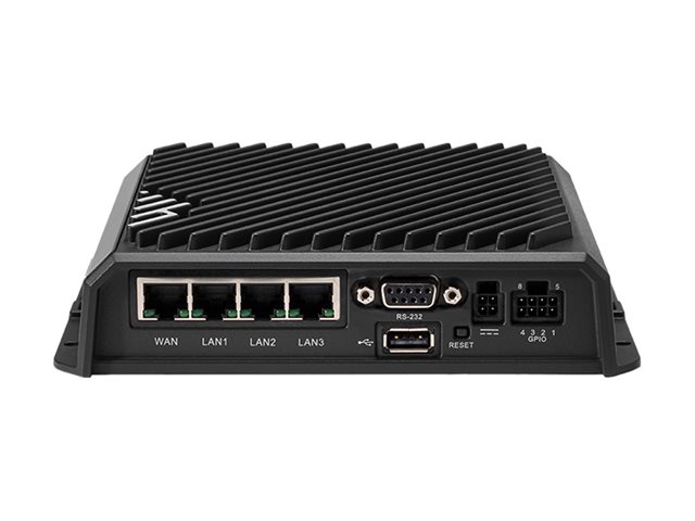 Cradlepoint R1900-5Gb - Trådløs Ruter - Wwan 4-Portssvitsj - 1Gbe - Lte, Wi-Fi 6, Bluetooth - Dobbeltbånd - 5G - Med 1-Års Netcloud Mobile Performanc
